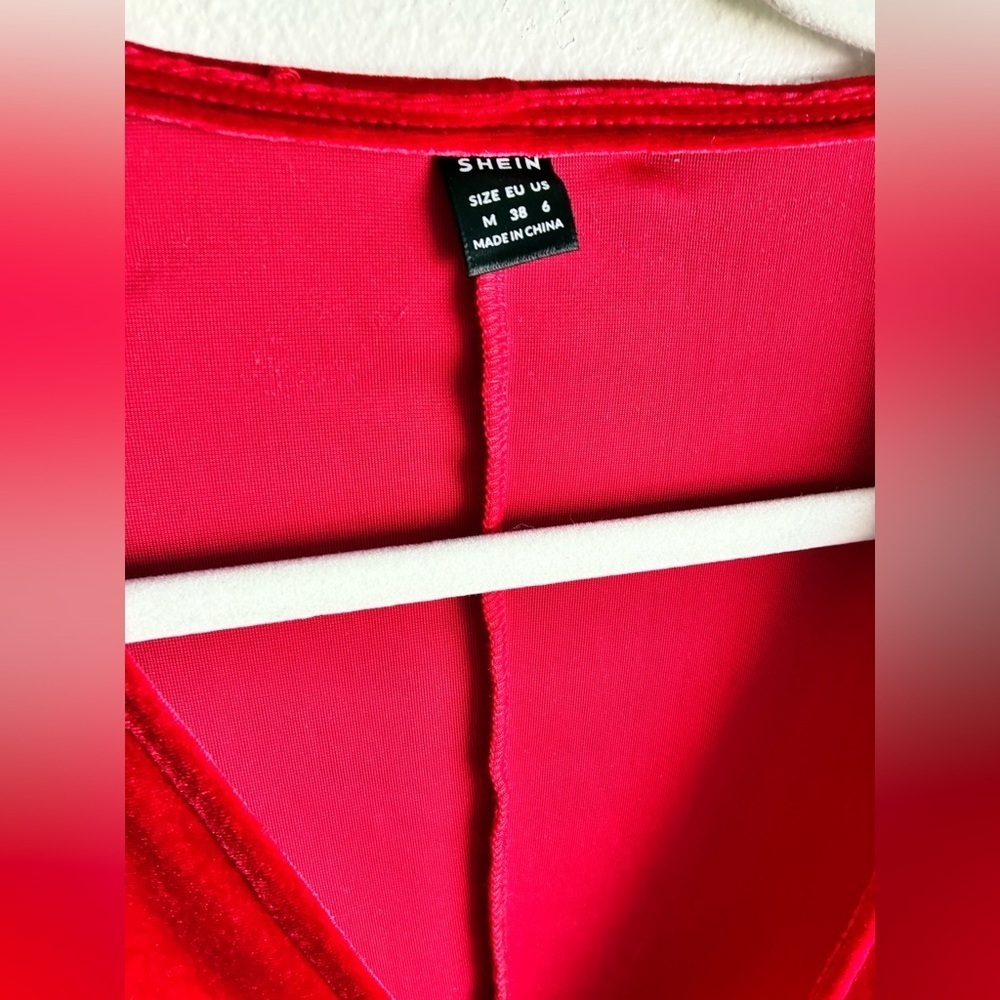 SHEIN Vibrant Velvet Red Holiday Dress - Picture 4 of 7